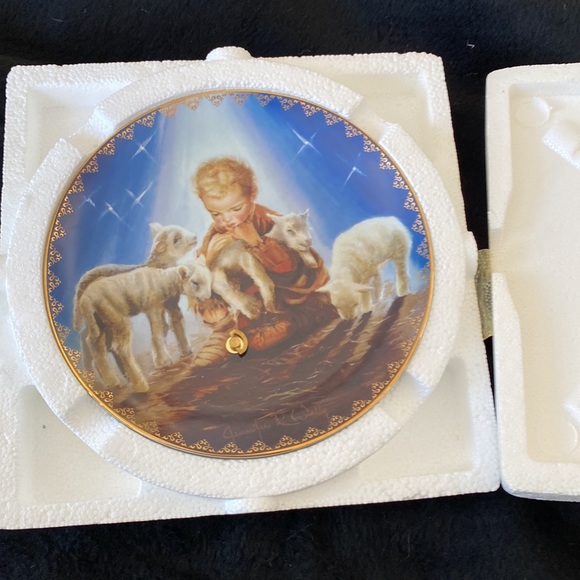 Bradford Exchange Musical Plate - Picture 4 of 5